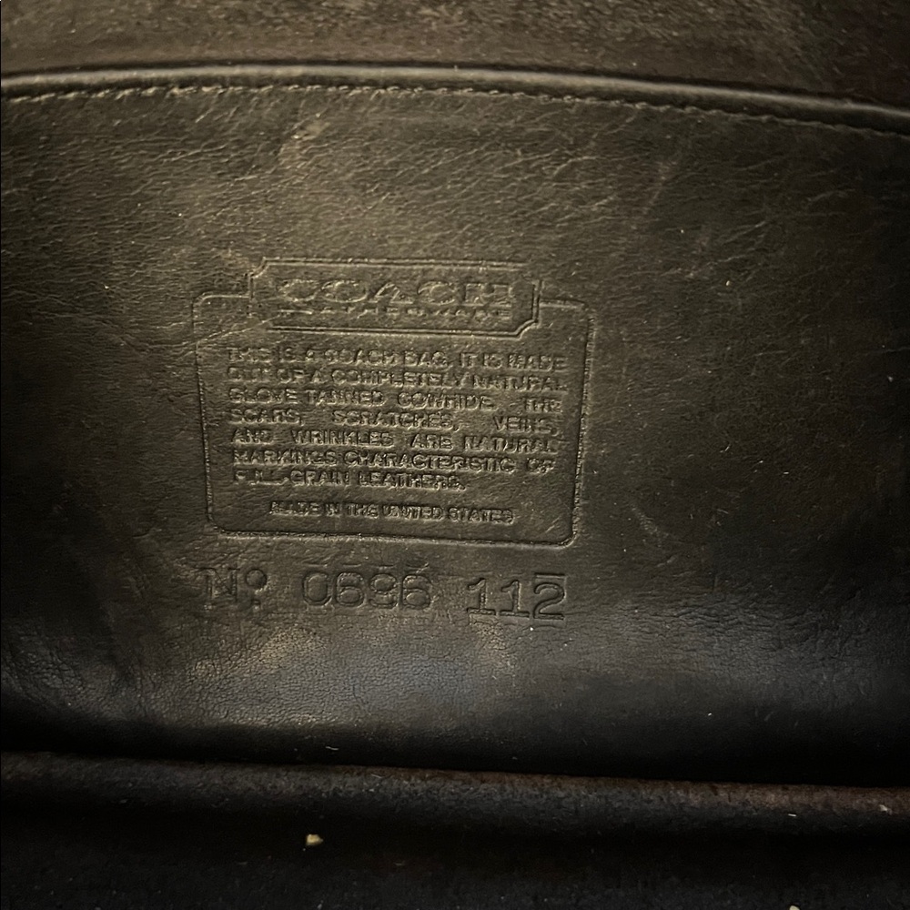 Vintage Coach Black Turnlock Crossbody | Made in USA | Restored Leather - Picture 11 of 13